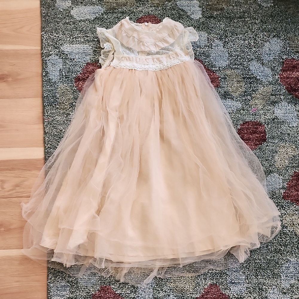 Charming Cream Kids Formal Dress